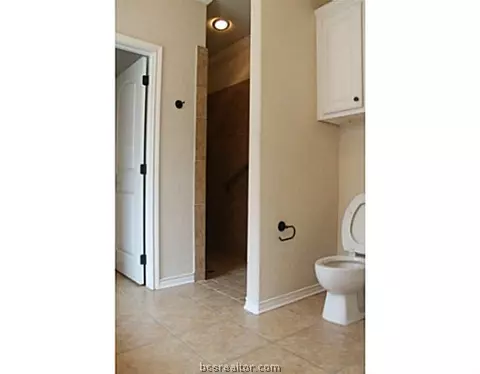 3311 Broadmoor Dr, Bryan, TX 77802 photo 7