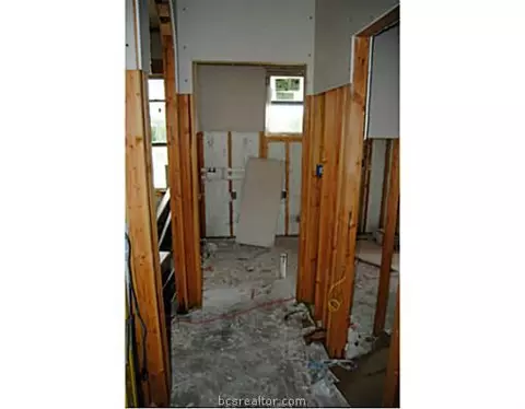 6890 C6 Ranch Rd, Bryan, TX 77808 photo 2