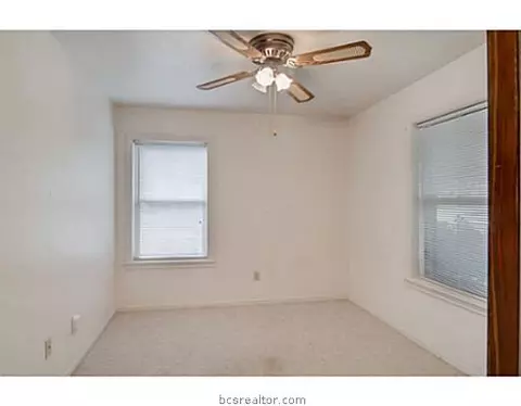 3217 Red Robin, Bryan, TX 77802 photo 6