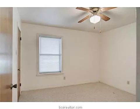 3217 Red Robin, Bryan, TX 77802 photo 5