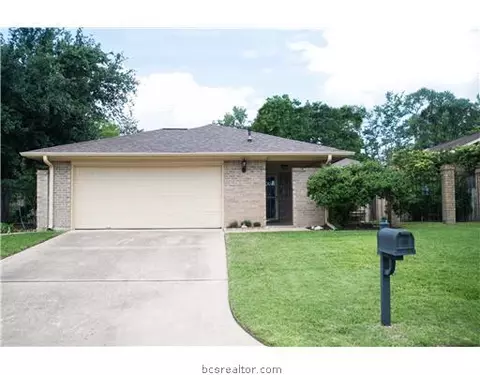 2903 Braeburn, Bryan, TX 77802 photo 1