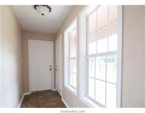 3408 Cavitt, Bryan, TX 77801 photo 3