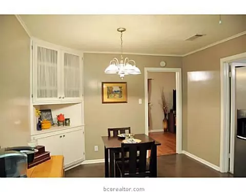 1503 Burt St, Bryan, TX 77802 photo 8