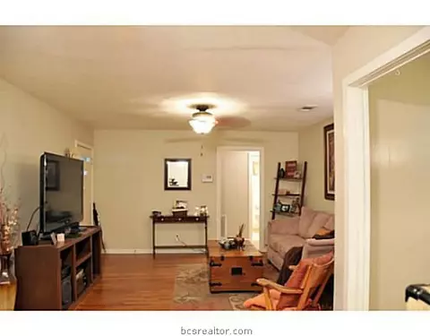 1503 Burt St, Bryan, TX 77802 photo 6