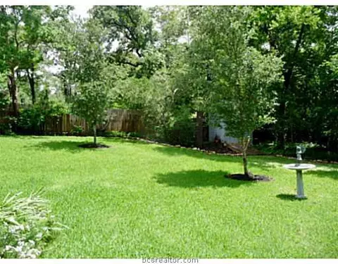 4221 Warwick Ln, Bryan, TX 77802 photo 21