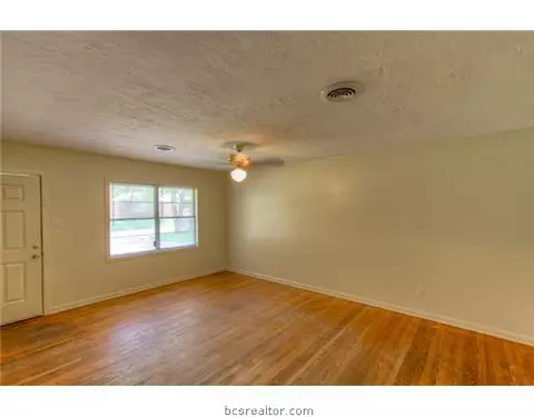 312 Laurel St, Bryan, TX 77801 photo 5