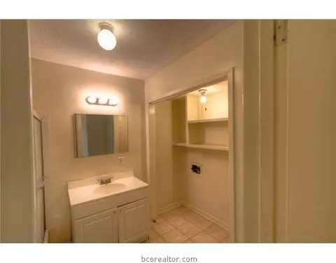 312 Laurel St, Bryan, TX 77801 photo 11
