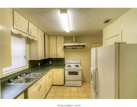 312 Laurel St, Bryan, TX 77801 photo 9