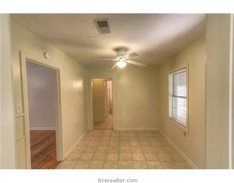 312 Laurel St, Bryan, TX 77801 photo 7