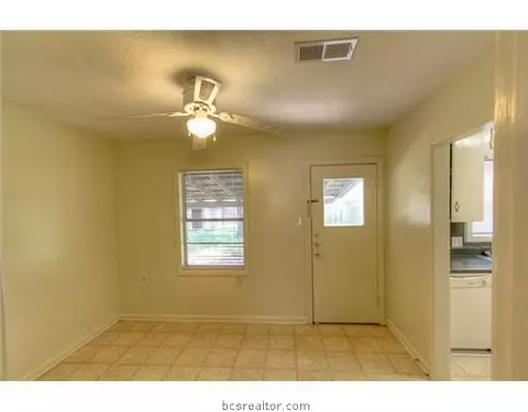 312 Laurel St, Bryan, TX 77801 photo 6