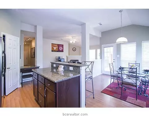 1699 Summerwood, Bryan, TX 77807 photo 5