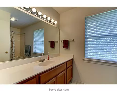4705 Warwick Ln, Bryan, TX 77802 photo 18