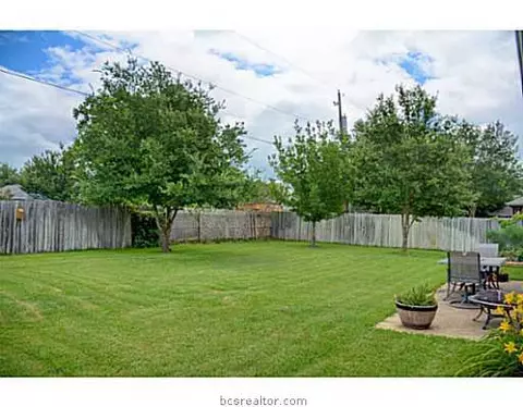 4705 Warwick Ln, Bryan, TX 77802 photo 23