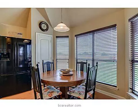 2028 Positano Loop, Bryan, TX 77808 photo 7