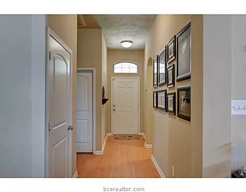 2028 Positano Loop, Bryan, TX 77808 photo 10