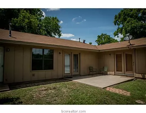 805 Blanco Ln, Bryan, TX 77801 photo 14
