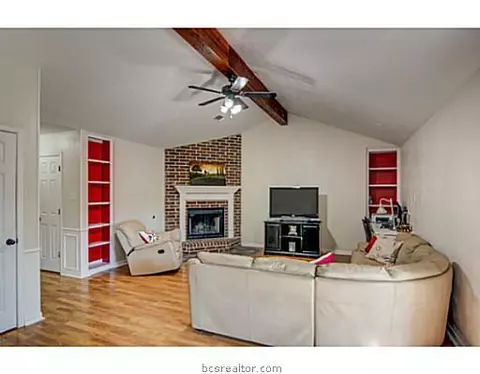 1805 Richmond Ave, Bryan, TX 77802 photo 5