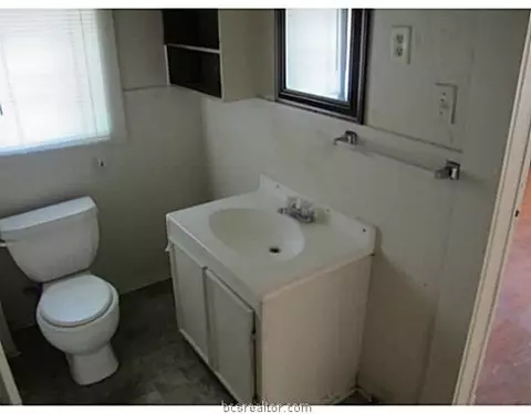 307 Robertson St, Bryan, TX 77803 photo 11