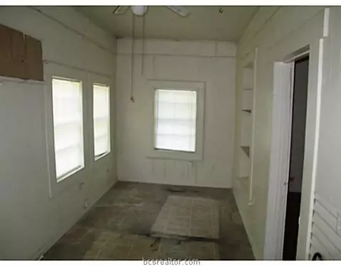 307 Robertson St, Bryan, TX 77803 photo 13