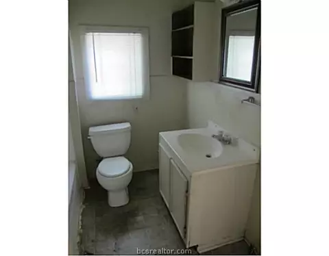 307 Robertson St, Bryan, TX 77803 photo 10