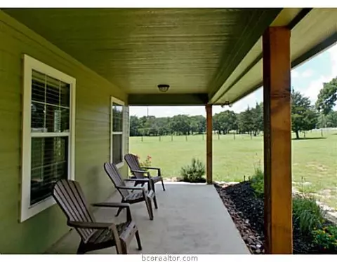 8924 Werlinger Rd, Bryan, TX 77808 photo 3