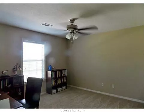 8924 Werlinger Rd, Bryan, TX 77808 photo 9