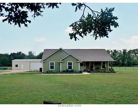 8924 Werlinger Rd, Bryan, TX 77808 photo 1