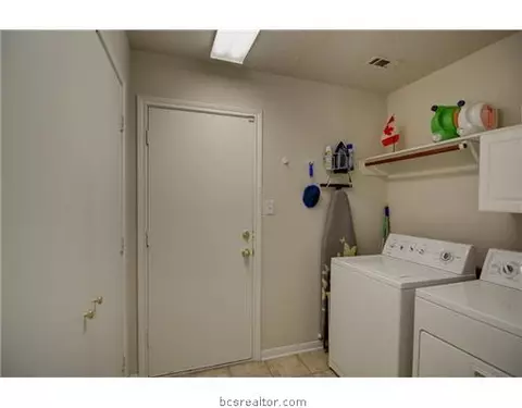 1516 Prairie Dr, Bryan, TX 77802 photo 10