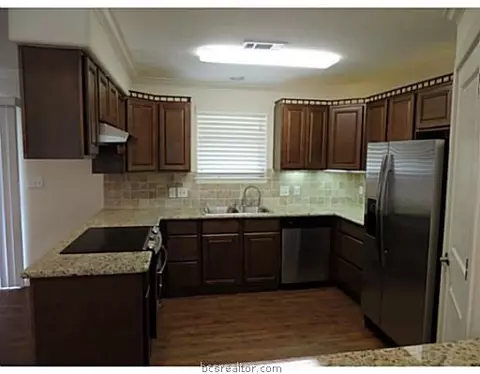 1721 Frieda Ln, Bryan, TX 77808 photo 5