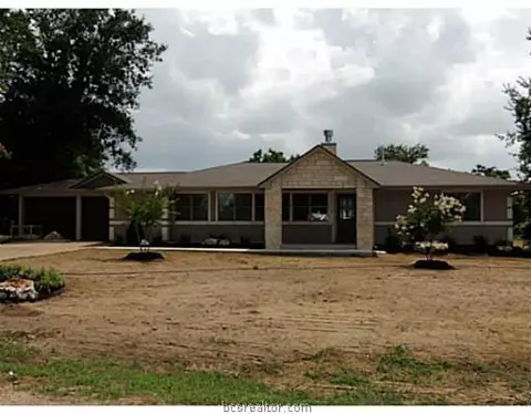 1721 Frieda Ln, Bryan, TX 77808 photo 1