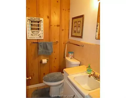 2605 Wayside Dr, Bryan, TX 77802 photo 11