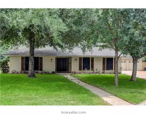 903 Briar Bend Ct, Bryan, TX 77802 photo 16