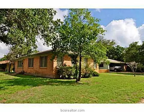 1508 E 29th St, Bryan, TX 77802 photo 3