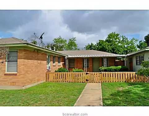 1508 E 29th St, Bryan, TX 77802 photo 2