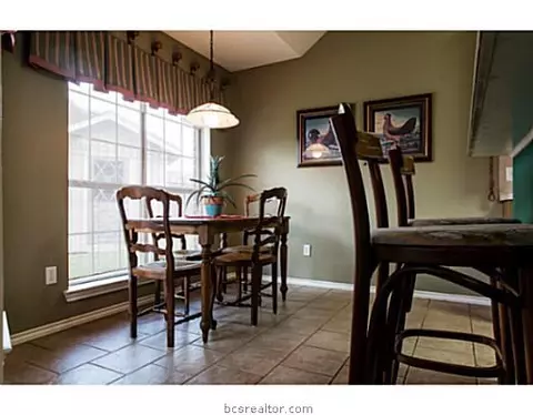 4401 Brompton Ln, Bryan, TX 77802 photo 16