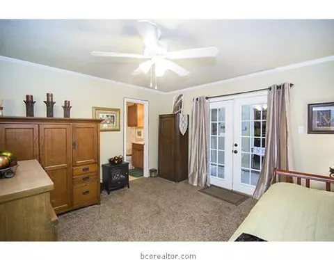 2302 Long Dr, Bryan, TX 77802 photo 10