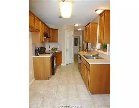 1725 Richmond, Bryan, TX 77802 photo 10