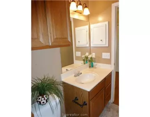 1725 Richmond, Bryan, TX 77802 photo 16