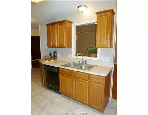 1725 Richmond, Bryan, TX 77802 photo 11