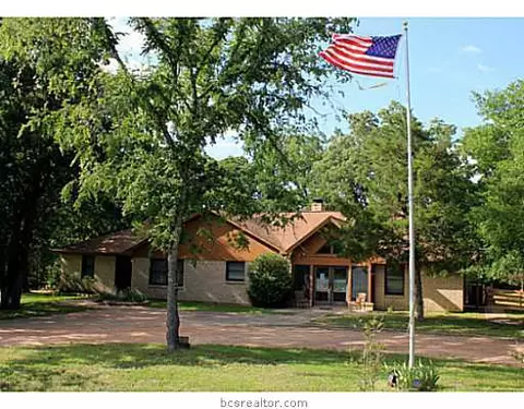 4 Ravens Perch, Bryan, TX 77808 photo 1