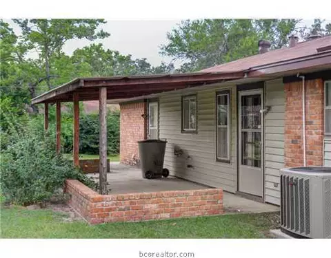 3918 Hilltop Dr, Bryan, TX 77801 photo 17