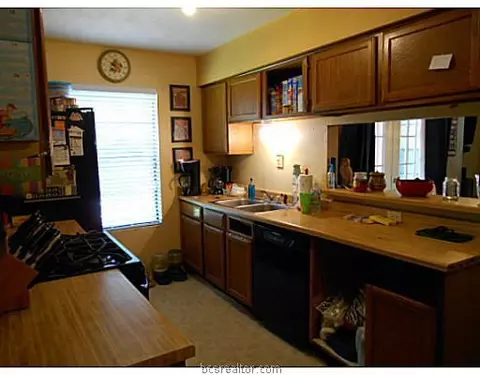 2114 La Brisa, Bryan, TX 77807 photo 7