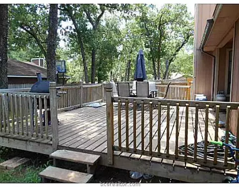 2114 La Brisa, Bryan, TX 77807 photo 13