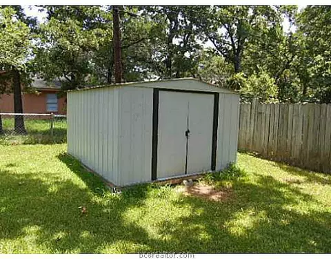 2114 La Brisa, Bryan, TX 77807 photo 14