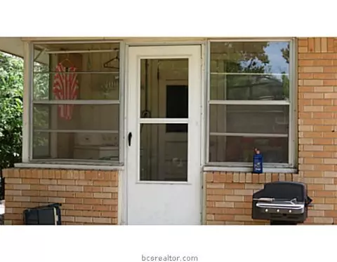 1107 East 26th St, Bryan, TX 77803 photo 10