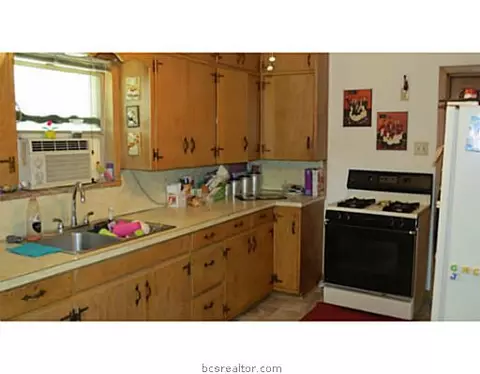1107 East 26th St, Bryan, TX 77803 photo 7