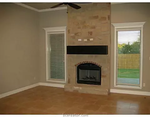 3308 Covington Ct, Bryan, TX 77808 photo 5