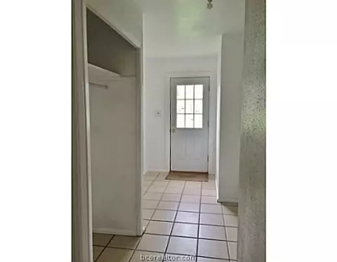 6798 Cargill Dr, Bryan, TX 77808 photo 3