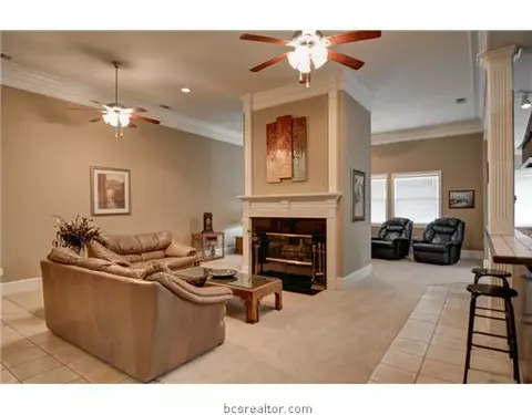 1718 Frieda Ln, Bryan, TX 77808 photo 5