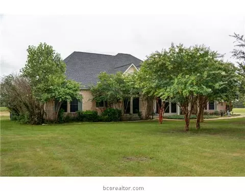 1718 Frieda Ln, Bryan, TX 77808 photo 1